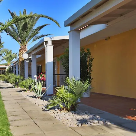 Centro Vacanze Poker Resort 3*