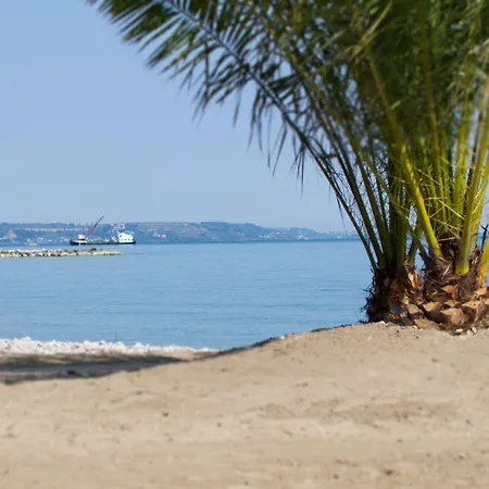 Centro Vacanze Poker Resort