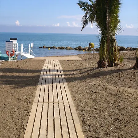 Centro Vacanze Poker Rezort 3*
