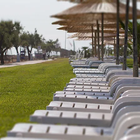 Centro Vacanze Poker 3*