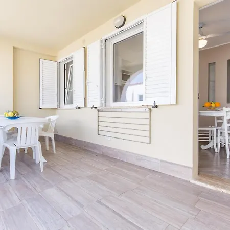 Centro Vacanze Poker 3*